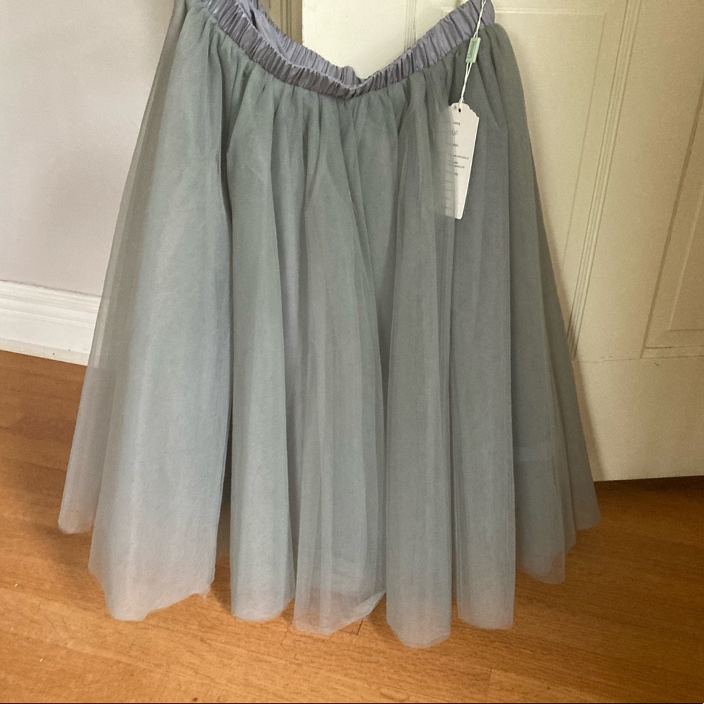 Grey tulle skirt